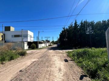 Terreno · 358m² · Venta de Lote en Villa Castells, Manuel B. Gonnet