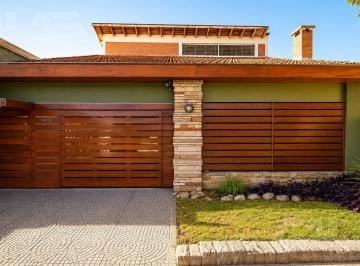 Casa · 170m² · 4 Ambientes · 1 Cochera · Casa en Venta 3 Dorm. - Quincho - Jardin - Pileta en Castelar Norte