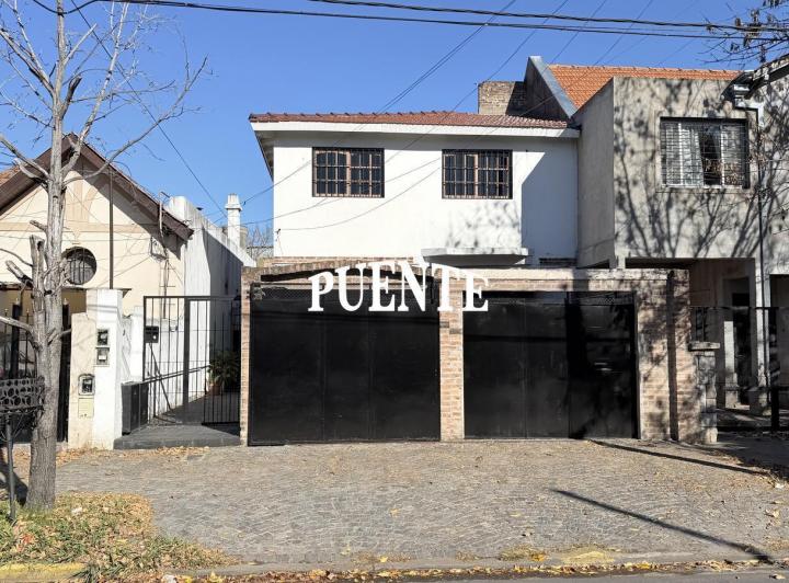 PH · 4 Ambientes · 1 Cochera
