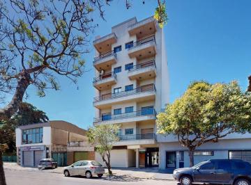 Departamento · 126m² · 5 Ambientes · 1 Cochera · Piso en Venta en La Plata