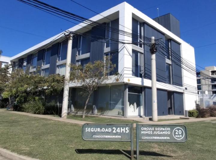 Oficina comercial · 25m² · 1 Ambiente · 1 Cochera