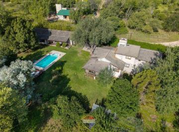 Casa · 350m² · 8 Ambientes · 2 Cocheras · Se Vende Casa C/ Costa de Arroyo V. Gral Belgrano