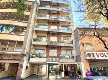 Departamento de 1 ambiente, Caballito · Monoambiente Apto Profesional Muy Luminoso con Balcón