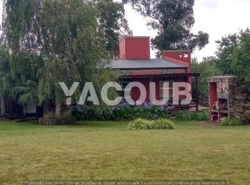 Quinta vacacional · 220m² · 6 Ambientes · Quinta en Venta - 4 Dorm. 3 Baños - Tandil