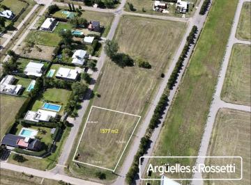 Terreno · 1577m² · Venta Terreno en Funes Town