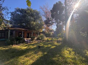 Casa · 150m² · 6 Ambientes · 1 Cochera · Venta Casa con Pileta en Maschwitz