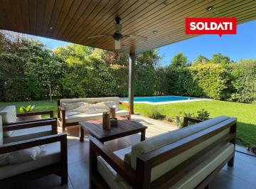 Casa · 200m² · 4 Ambientes · 2 Cocheras · Casa en Venta en Senderos II - Pilar - Lote Central - Apta Crédito