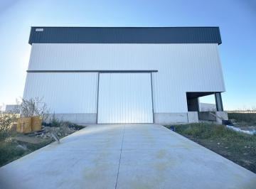 Bodega-Galpón · 3000m² · Venta de Nave Industrial en Ciudad Industria, Funes
