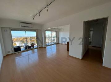 Departamento · 85m² · 3 Ambientes · Venta Departamento 3 Ambientes en Olivos 83 m² + 13 m² de Balcón
