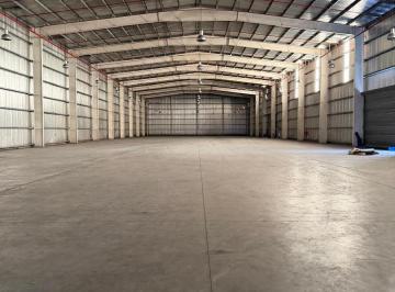 Bodega-Galpón · 3300m² · 1 Ambiente · 1 Cochera · Nave Industrial en Alquiler 3.300 m² Dentro de Parque Industrial en Moreno a 7 Min de Acceso Oeste