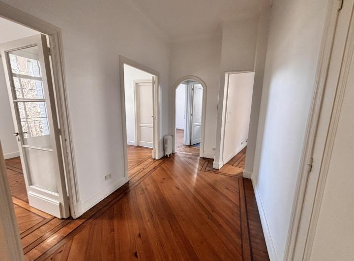 Alquiler Departamento en Recoleta. Estilo Francés