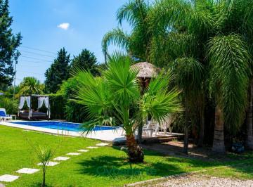 Quinta vacacional · 165m² · 3 Ambientes · Hermosa Quinta en Alquiler - Fco. Alvarez - 3 Amb Mono