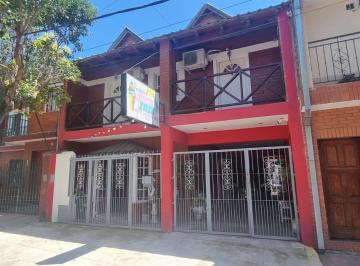 Casa · 240m² · 5 Ambientes · 2 Cocheras · Casa en Venta en Zona Polo Club