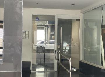 Departamento · 36m² · 1 Ambiente · Magnifico, Amplio y Cómodo Monoambiente - a m de Avs - Excelente Zona