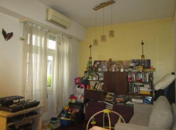 Departamento de 2 ambientes, Villa del Parque · 2 Amb. Grandes Excelente Ubicacion Lav. Cub. Bajas Expensas