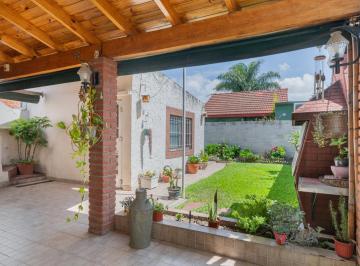 PH · 117m² · 3 Ambientes · 1 Cochera · PH 3 Ambientes Al Frente con Jardin, Terraza y Cochera