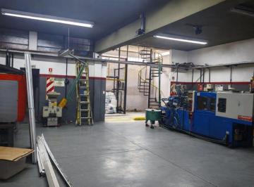 Depósito · 476m² · Alquiler Fabrica Local Industrial en Caseros