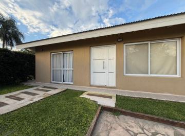 Casa de 3 ambientes, Esteban Echeverría · Venta Casa de 3 Ambientes con Pileta en Club de Campo Los Rosales – Canning