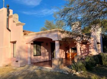Casa de 3 ambientes, Villa de Las Rosas · Casa en Villa de Las Rosas