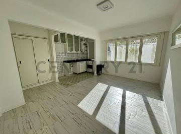 Departamento · 36m² · 2 Ambientes · Venta Departamento 2 Amb Mar del Plata Aldrey Reciclado