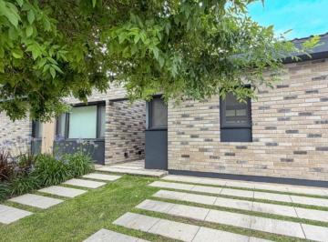 Casa · 183m² · 6 Ambientes · 3 Cocheras · Venta Casa en Altos de Campo Grande