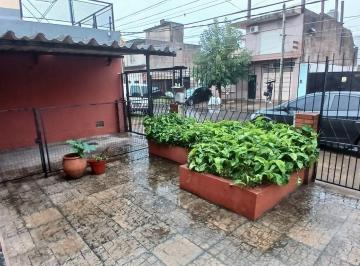 YAR-YAR-29094_2 · Casa 4 Ambientes. | Paraná 6870