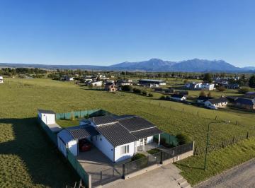 Casa · 109m² · 4 Ambientes · 1 Cochera · Casa en Venta en Trevelin