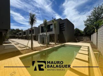 Casa · 115m² · 3 Ambientes · 1 Cochera · Venta Duplex Casa - Canning - 2 Dorm.