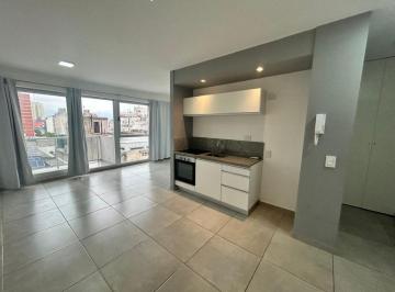 Departamento de 1 ambiente, San Telmo · Moderno Monoambiente con Balcón en Edificio con Amenities
