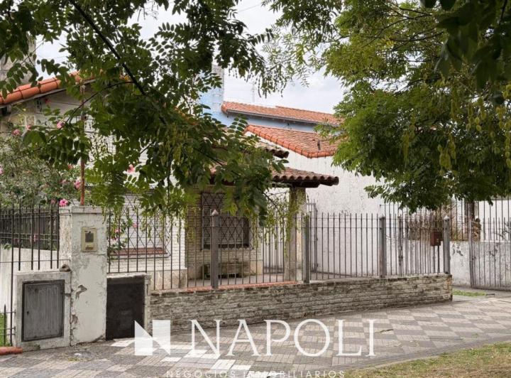 Casa · 150m² · 5 Ambientes · 1 Cochera