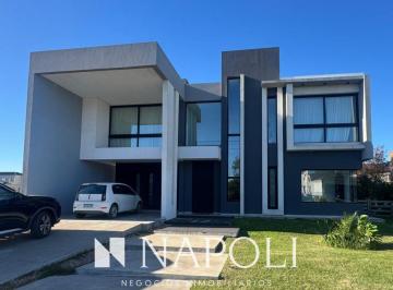 NNI-NNI-4034_2 · Venta de Casa en El Rebenque, Canning