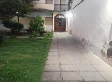 Departamento · 50m² · 4 Ambientes · Venta Departamento 4 Ambientes Alberdi | Luminoso y Apto Mascotas