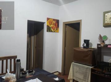 Departamento · 50m² · 4 Ambientes · Venta Departamento 4 Ambientes Alberdi | Luminoso y Apto Mascotas