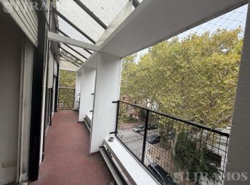 Departamento · 85m² · 3 Ambientes · 1 Cochera · Departamento en Venta en Acassuso, de Vias a Libertador, con Cochera y Baulera.