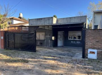 Casa · 250m² · 5 Ambientes · 2 Cocheras · Venta de Casa con Lote de 10x50 Edificación 4 a 8 Dúplex