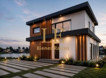 Casa · 236m² · 5 Ambientes · 5 Cocheras · Venta Casa Naudir a La Laguna de Pozo!