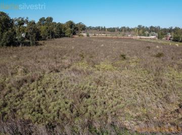 Campo · 45000m² · 630 Entre 2 y 5 Villa Garibaldi, La Plata - Fracción de 4.5 Has en Venta