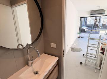 Local comercial · 22m² · Local en Alquiler a Estrenar en Calle 25 de Mayo en Temperley