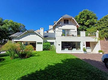 Casa de 5 ambientes, San Isidro · Venta - Casa - Lomas de San Isidro