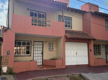 Casa de 4 ambientes, Guaymallén · Oportunidad Amplio y Luminoso Duplex