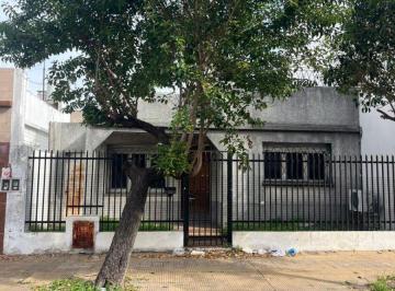 Casa de 3 ambientes, La Matanza · Casa/lote Propio 8.66x24 a Refaccionar 3 Ambientes Venta Lomas del Mirador