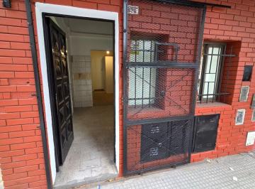 Local comercial de 2 ambientes, Villa Lugano · Alquiler Local Comercial Sin Expemsas en Av Castañares 4800. Villa Lugano