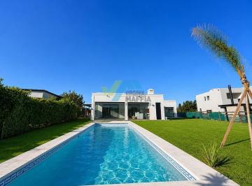 Casa · 180m² · 5 Ambientes · 2 Cocheras · Casa Estilo Frances en Una Planta con Pileta - Lote a La Laguna San Matias Area 1
