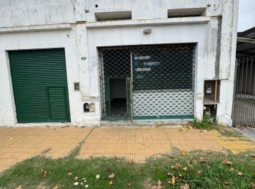 Local comercial de 1 ambiente, Lomas de Zamora · Alquilo Local Comercial. excelente Ubicación