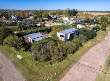 Casa · 190m² · 4 Ambientes · 1 Cochera · Venta - Casa a Terminar de 190 m² Construidos y 330 m² de Lote - Barrio Bosque Azul Roldan
