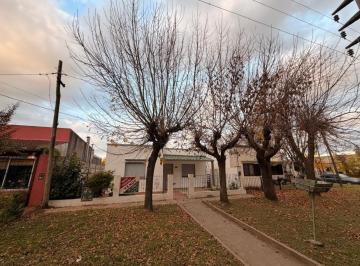 Casa · 90m² · 2 Ambientes · Venta Casa en Veronica Centro K - 1225