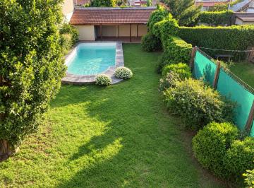 Casa de 6 ambientes, San Isidro · Dueño Vende Casa en Barrio Malvinas Boulogne