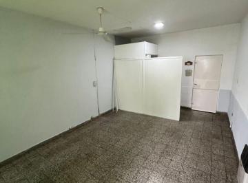 Local comercial , Rosario · Local Comercial a m de La Renovada Calle Baigorria