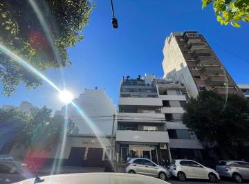 Departamento · 40m² · 2 Ambientes · Departamento en Alquiler! a 2 Cuadras de Casa de Gobierno!
