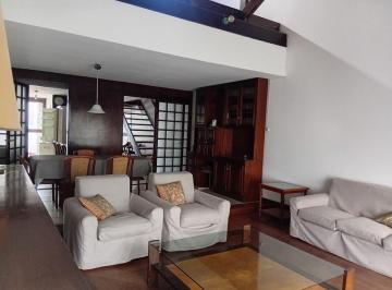Casa de 3 ambientes, Córdoba · Colinas de V. Sarsfield - Espectacular Casa Amoblada
